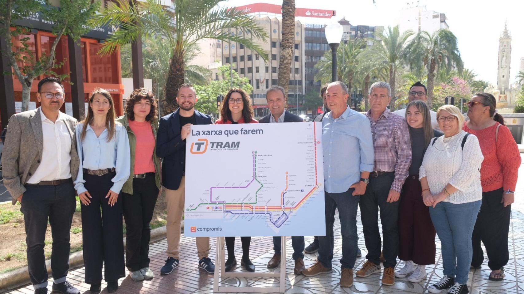 Los candidatos de Compromís, a mediados de abril en Alicante.