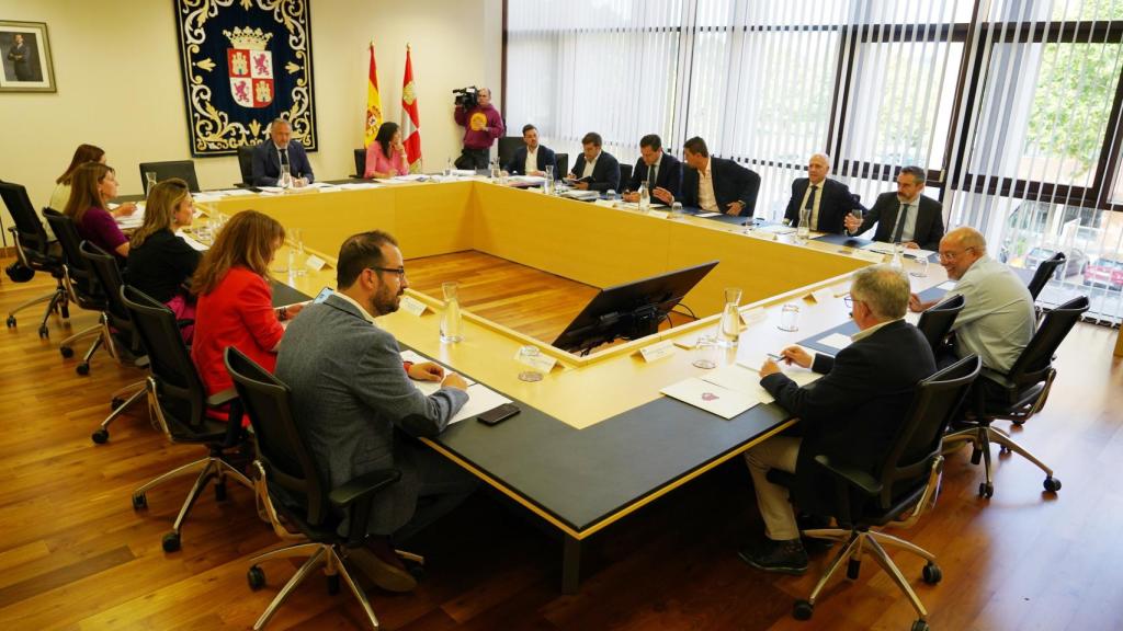 Imagen de la reunión de la Junta de Portavoces de este jueves.