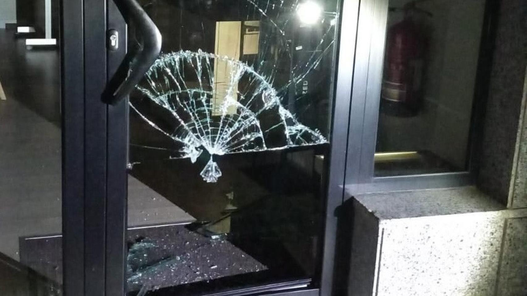 Imagen del cristal fracturado en Ávila.