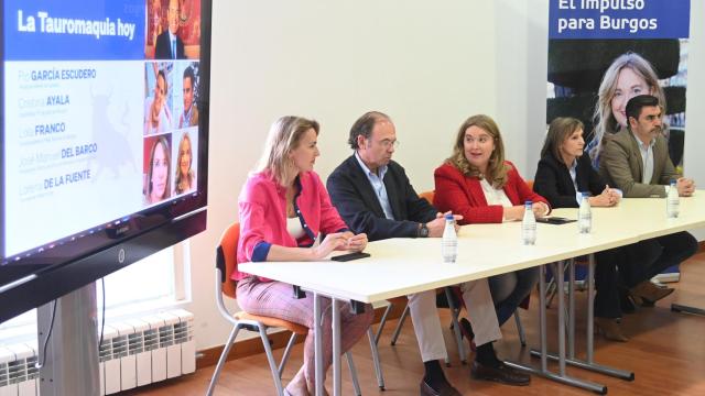 Acto 'La Tauromaquia hoy' con Pío García-Escudero