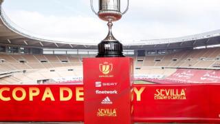 El trofeo de Copa del Rey, en el Estadio de La Cartuja.