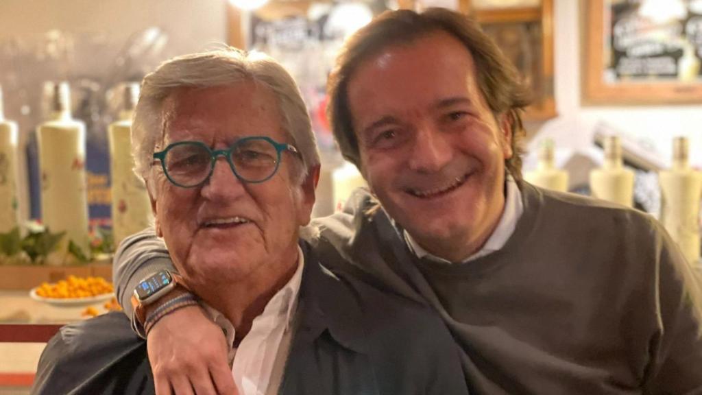 Guillermo 'Willy' Valadés junto a Pepe Domingo Castaño.