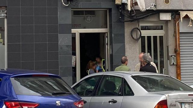 La Policía toma huellas para investigar el supuesto homicidio en Monte Alto