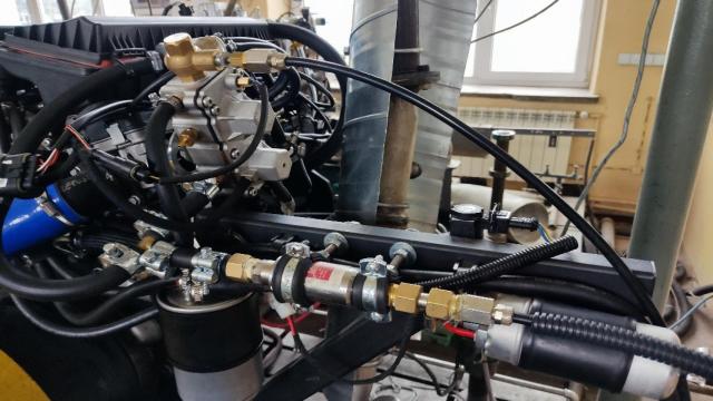 Sistema de inyección de combustible HCNG y HVO