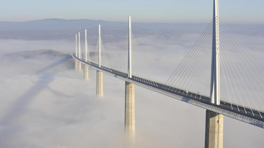 Viaducto de Millau (Francia, 1993-2004). Foto: Daniel Jamme Eiffage