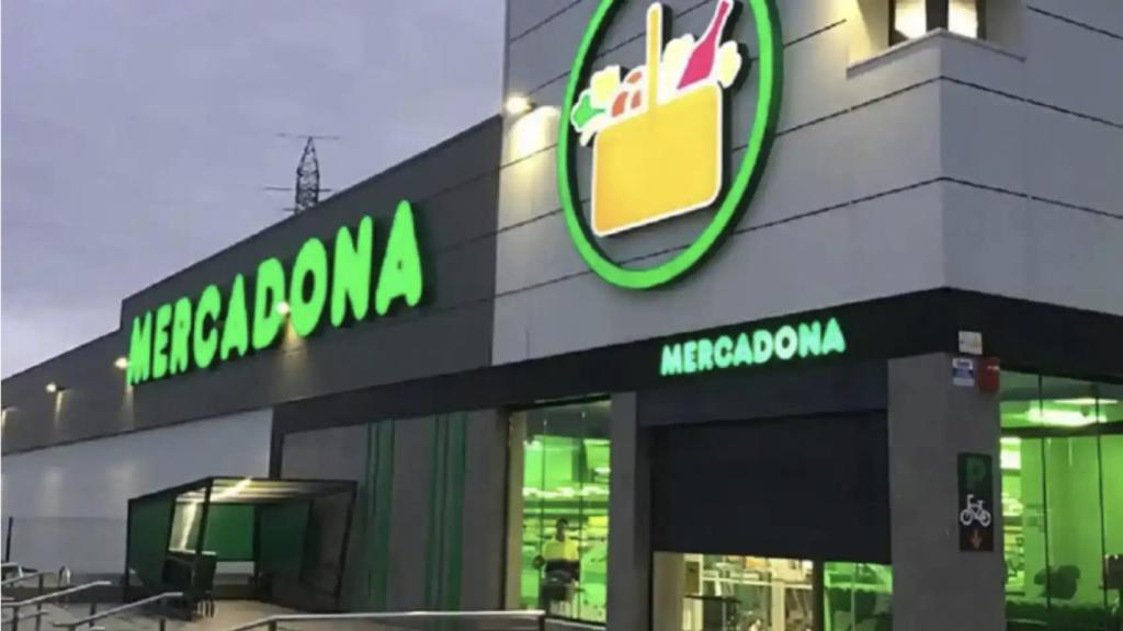 Fachada Mercadona.