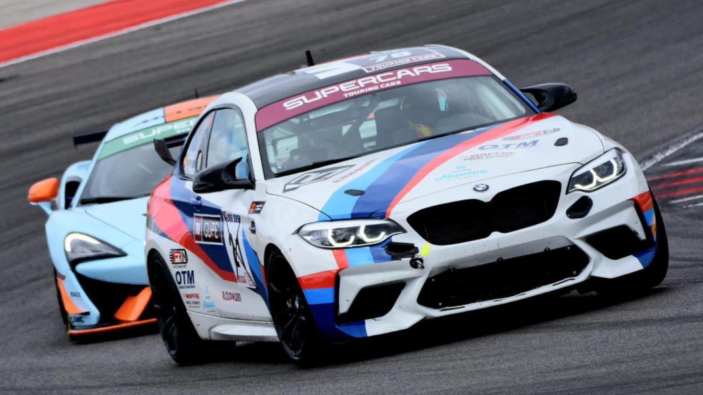 Álvaro Fontes con el BMW M2 CS