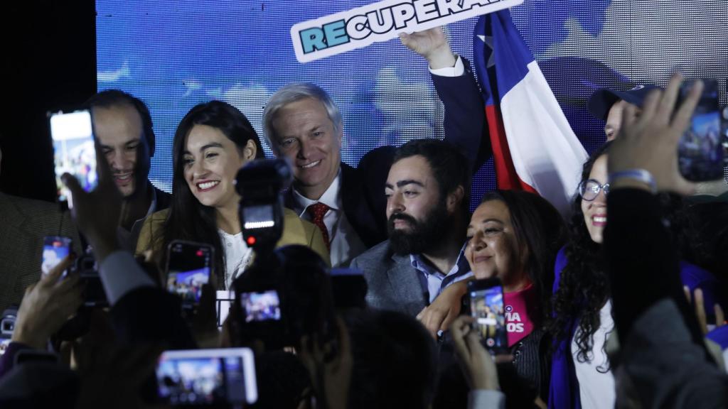 El líder del ultraderechista Partido Republicano, José Antonio Kast, en una rueda de prensa.