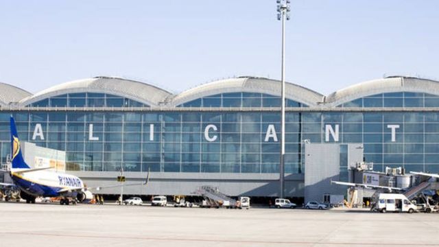 El aeropuerto de Alicante-Elche en una imagen reciente.