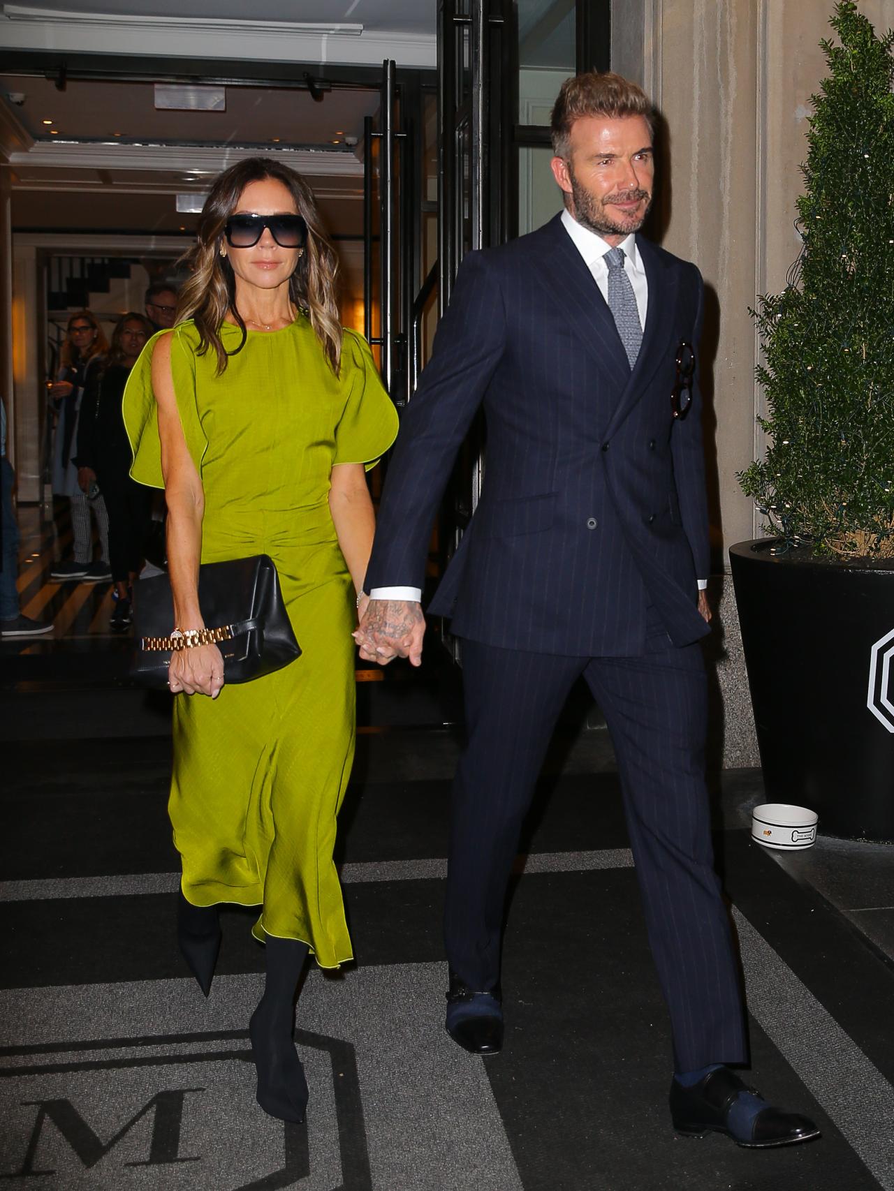 Victoria Beckham ya lució el mismo vestido que Letizia hace un año.