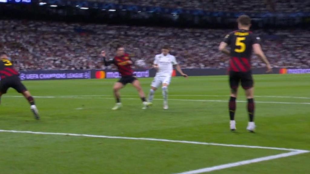 El Real Madrid pidió mano de Jack Grealish en el área del Manchester City
