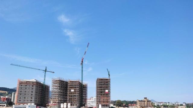 Imagen de archivo de obras de construcción de viviendas.