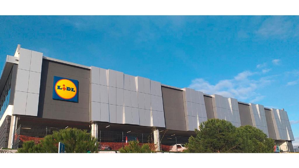 Fachada Lidl.