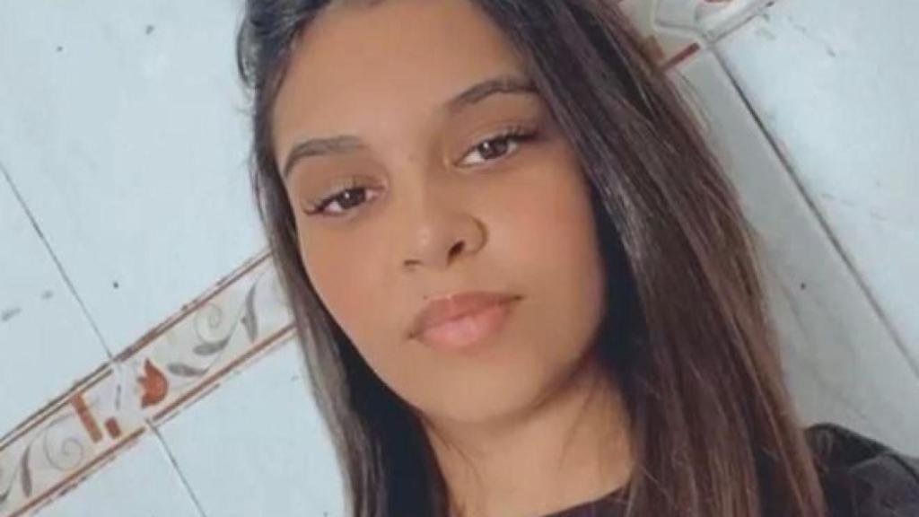 La niña, en otra imagen reciente, cedida por su familia.