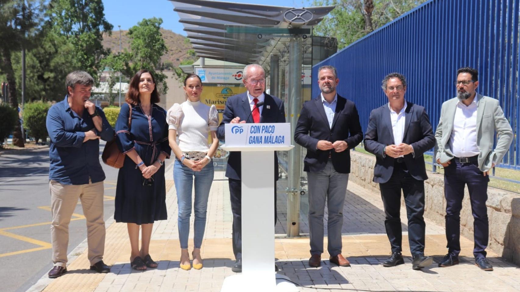 Francisco de la Torre, en la rueda de prensa celebrada en el distrito de Ciudad Jardín.