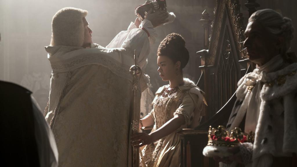 La coronación en  'La reina Carlota: una historia de los Bridgerton'.