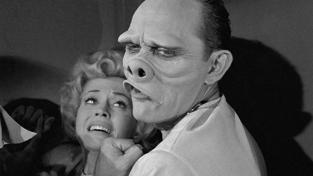 'La dimensión desconocida'.