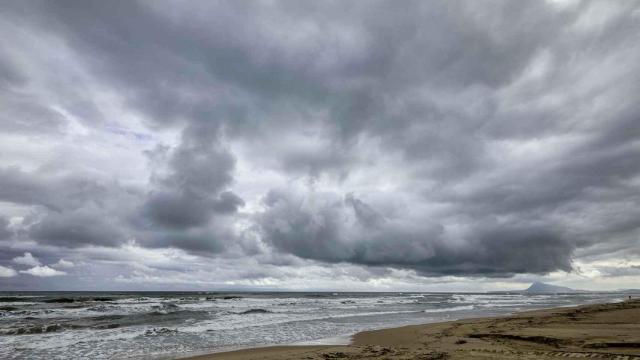 Imagen de archivo de un día lluvioso en Alicante.