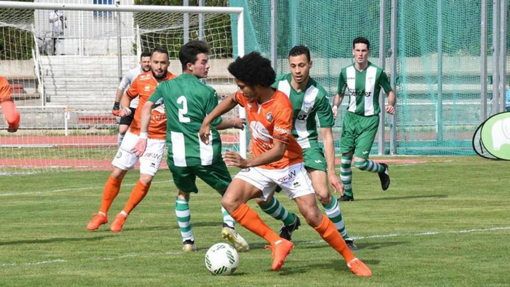 Mitogo, durante un partido