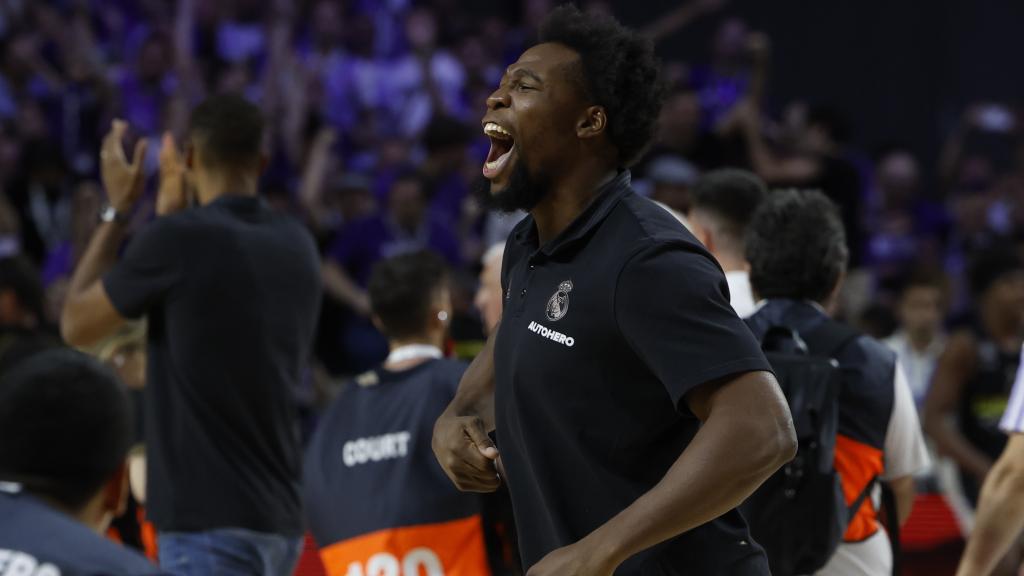 Yabusele celebra durante el partido entre Real Madrid y Partizán