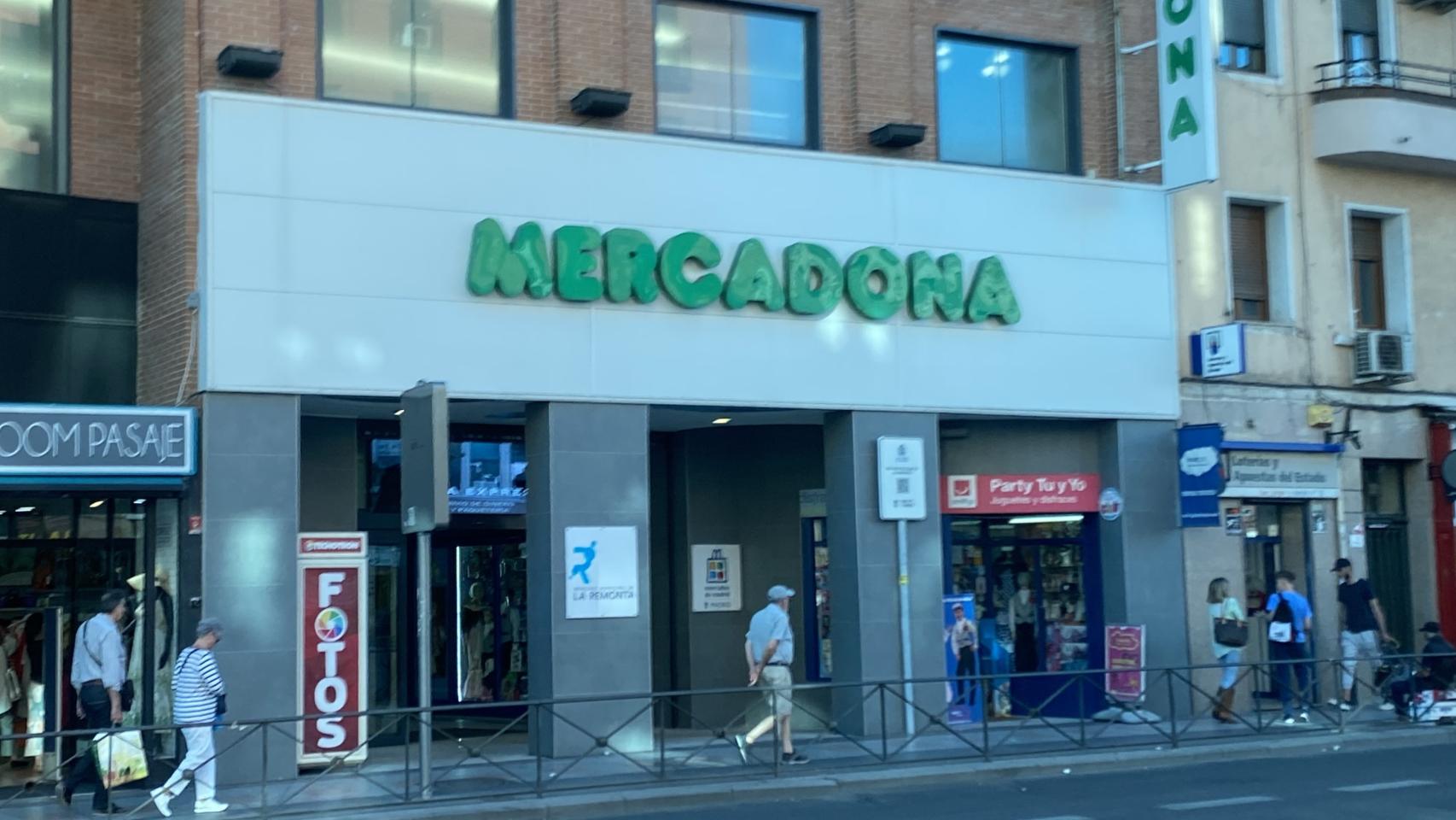 Fachada Mercadona.