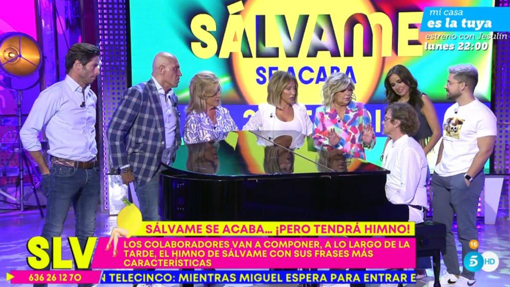 Los colaboradores de ‘Sálvame’ con Alejandro Abad.
