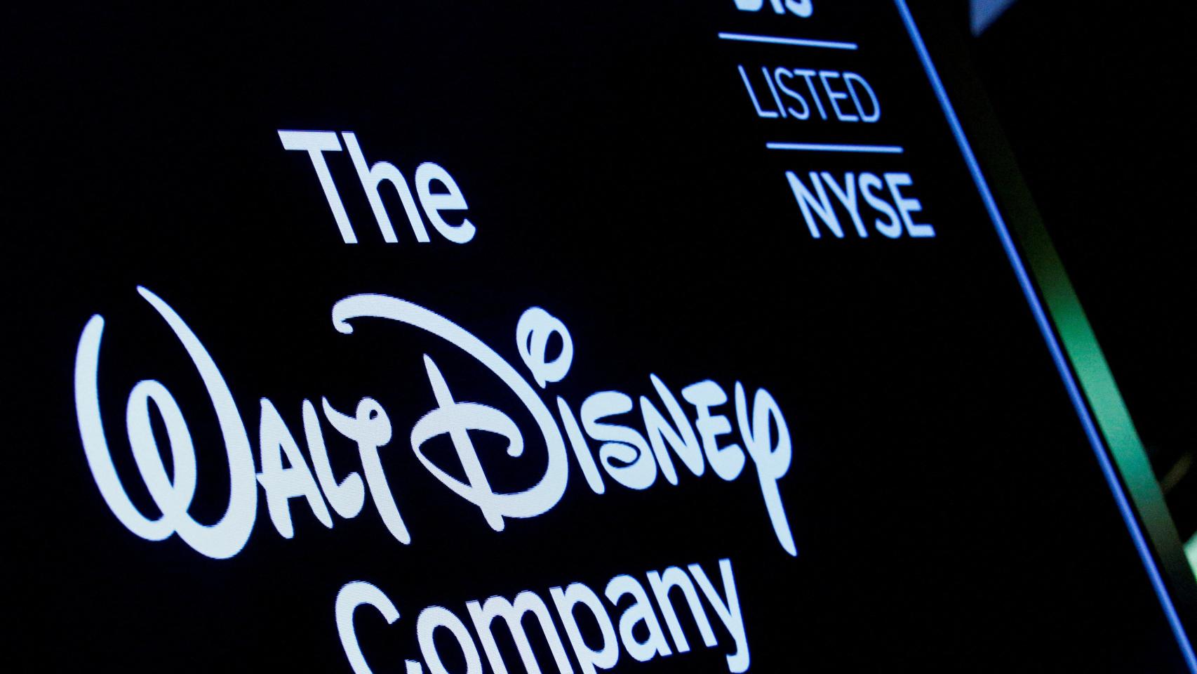 Logo de The Walt Disney Company en una pantalla.