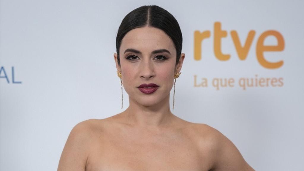 La cantante Blanca Paloma durante el photocall de la fiesta por el 50 aniversario de Informe Semanal, en el Teatro Real, a 29 de marzo de 2023