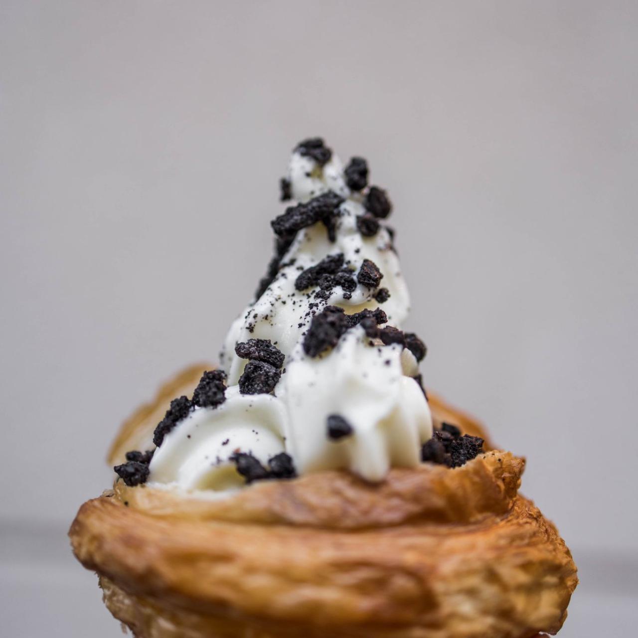 El croissant helado con Oreo.