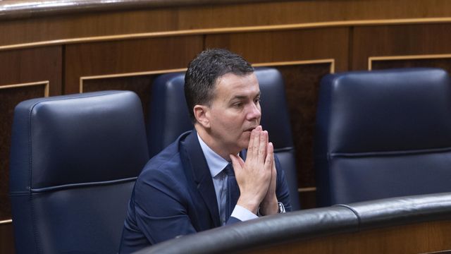 Héctor Gómez, ministro de Industria, Comercio y Turismo, en el Congreso.