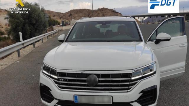 El coche 'cazado' por la Guardia Civil.