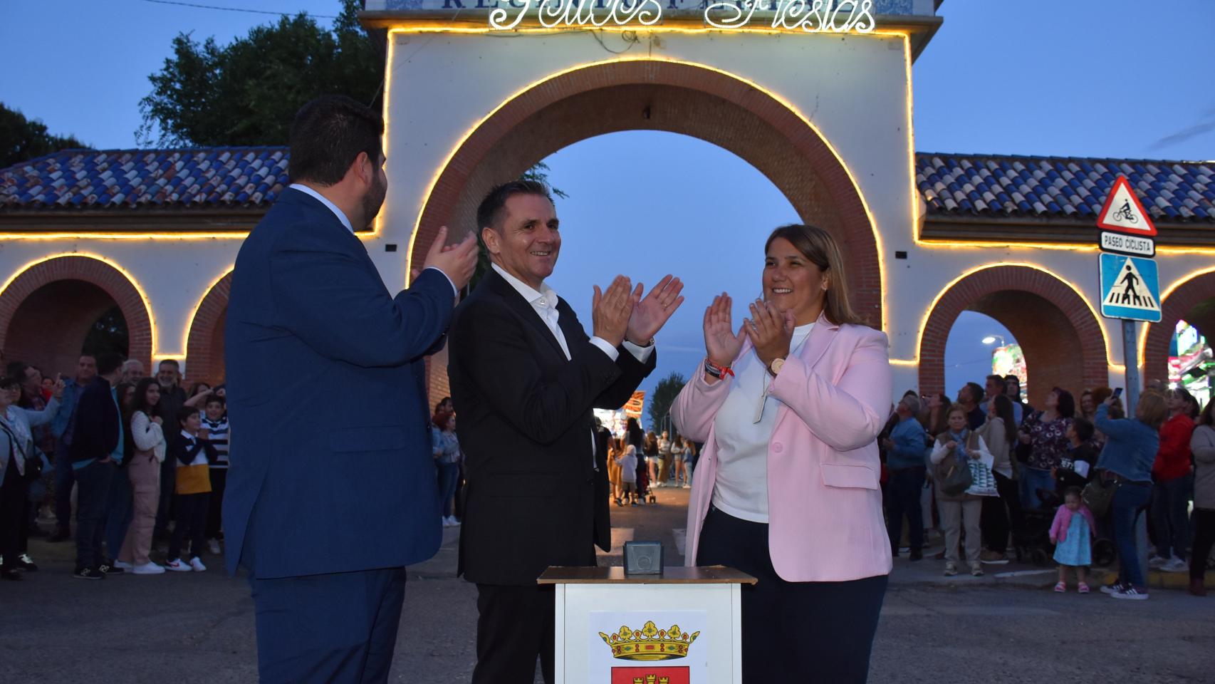 Jorge Jaramillo junto a Tita García.