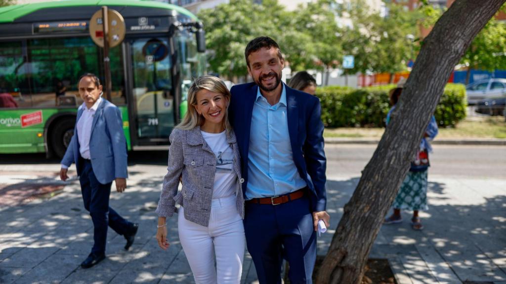 Yolanda Díaz junto a Jesús Santos.