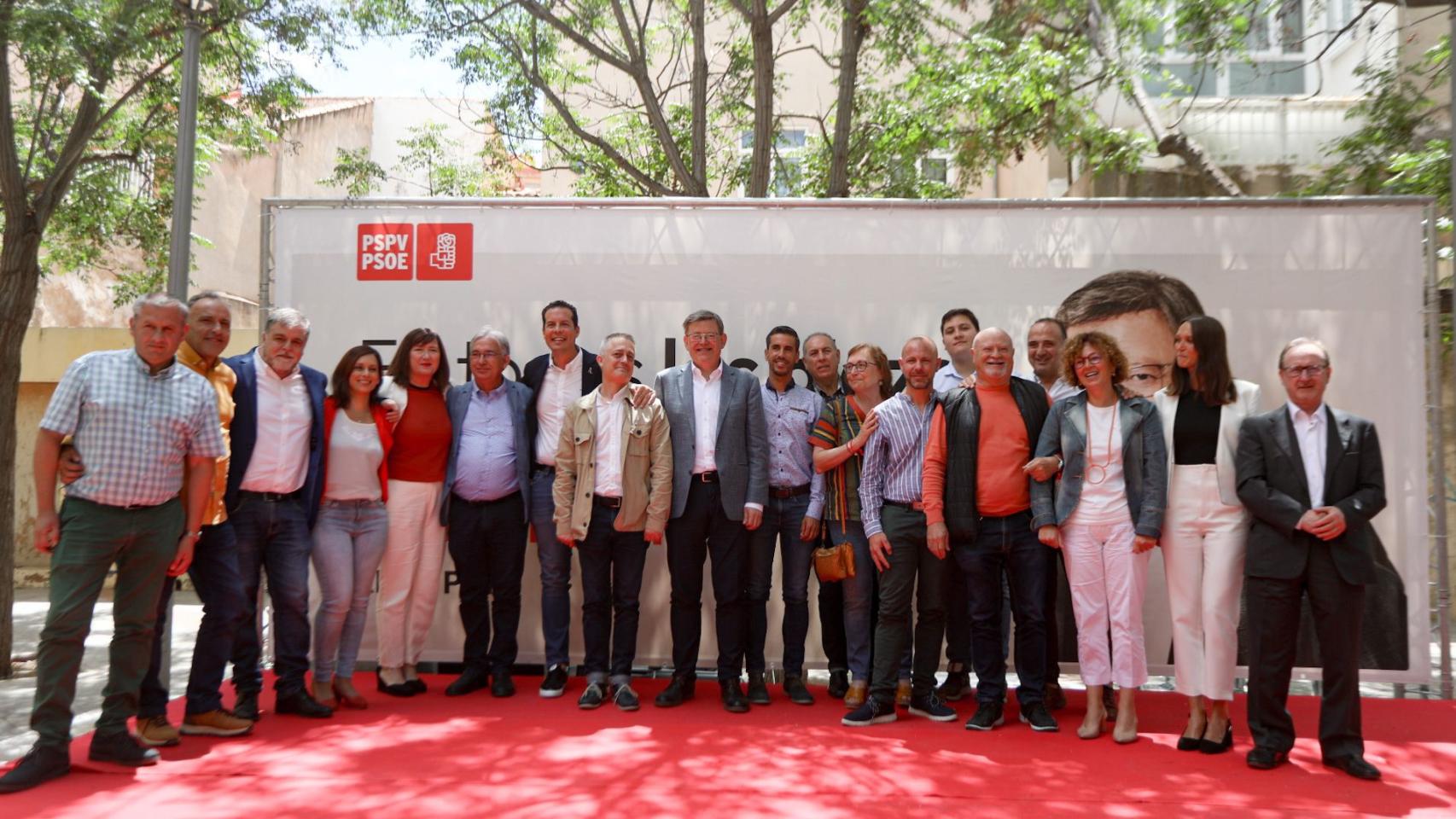 Un momento del acto de Ximo Puig en Elda.