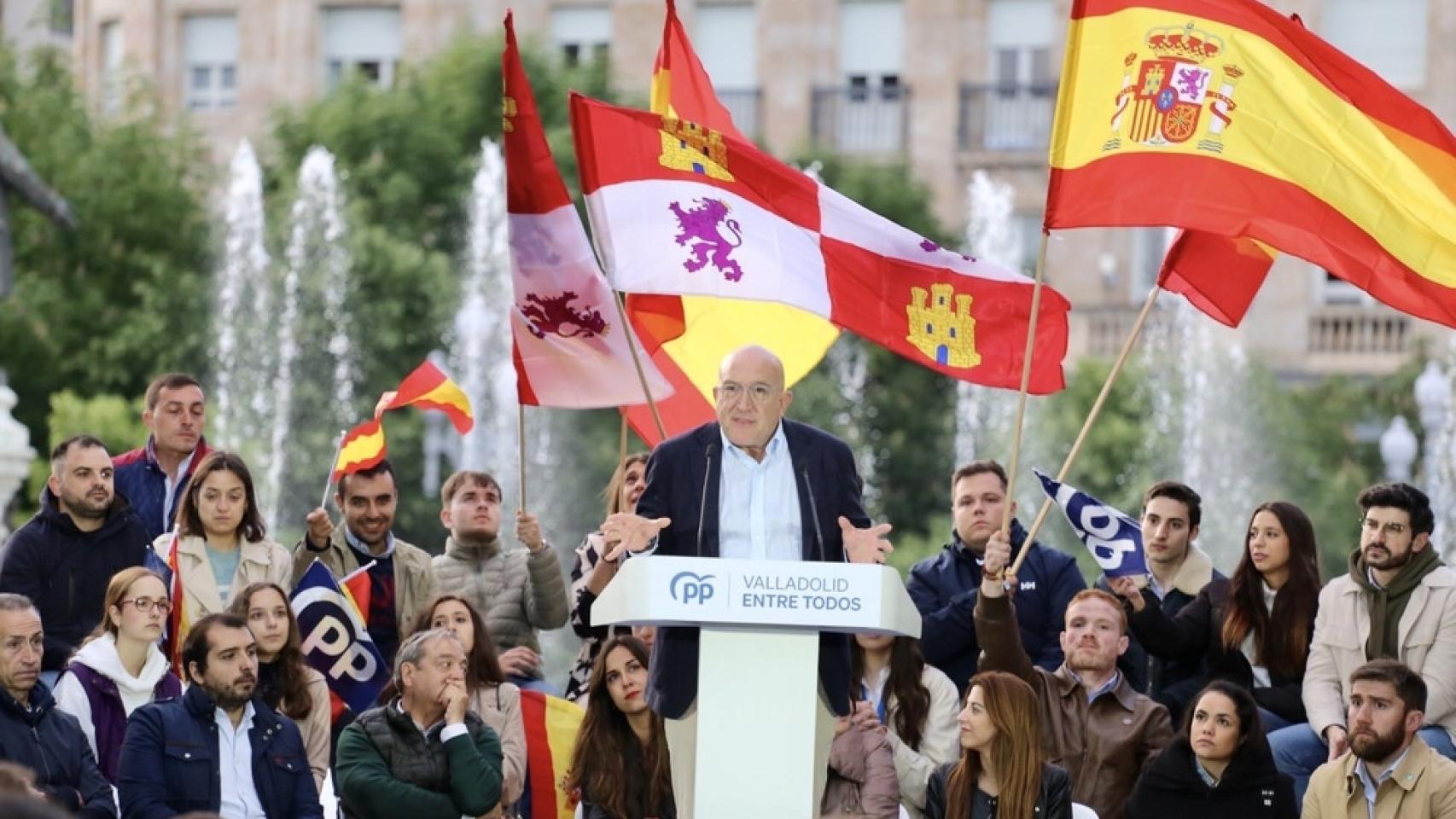 Jesús Julio Carnero, en un acto de campaña del PP de Valladolid