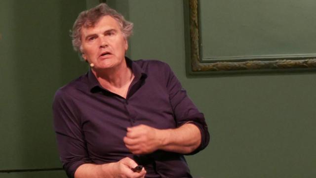 Paul Ardenne, durante su intervención en el Instituto Francés de Madrid. Foto: Instituto Francés