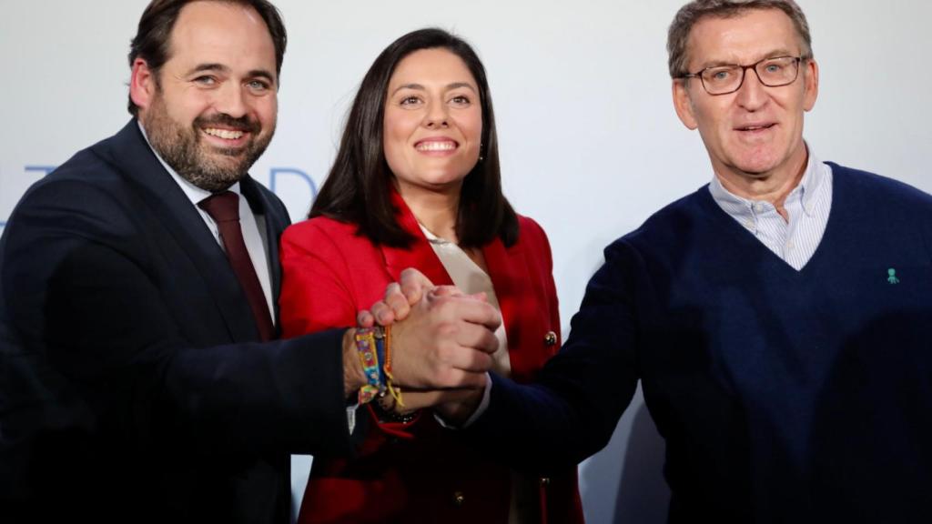 Paco Núñez, Bea Jiménez y Alberto Núñez Feijóo en una imagen de archivo.