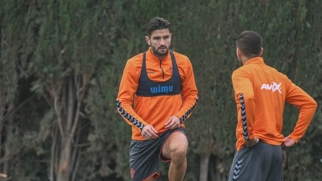 El futbolista Antonio Barragán, que se suma al área deportiva del Elche.