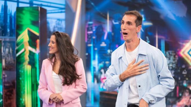 De su importante lección de vida al sexo con su pareja: así fue la visita de Álex Roca a 'El Hormiguero' de Pablo Motos