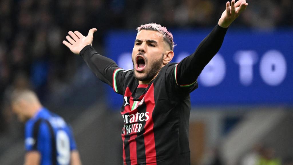 Theo Hernández, durante el Inter de Milán - AC Milan de semifinales de la Champions League 2022/2023