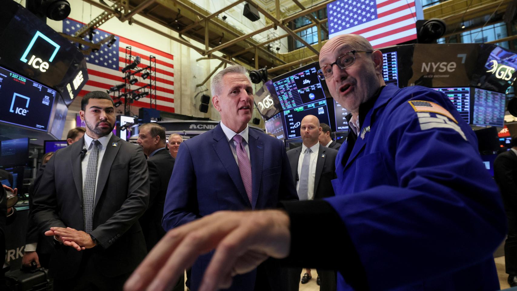 El líder de la Cámara de Representantes, Kevin McCarthy, durante una visita al edificio de la Bolsa de Nueva York.