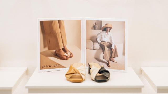 Mascaró, la emblemática firma de zapatos, estrena nueva imagen en su tienda emblema de Madrid
