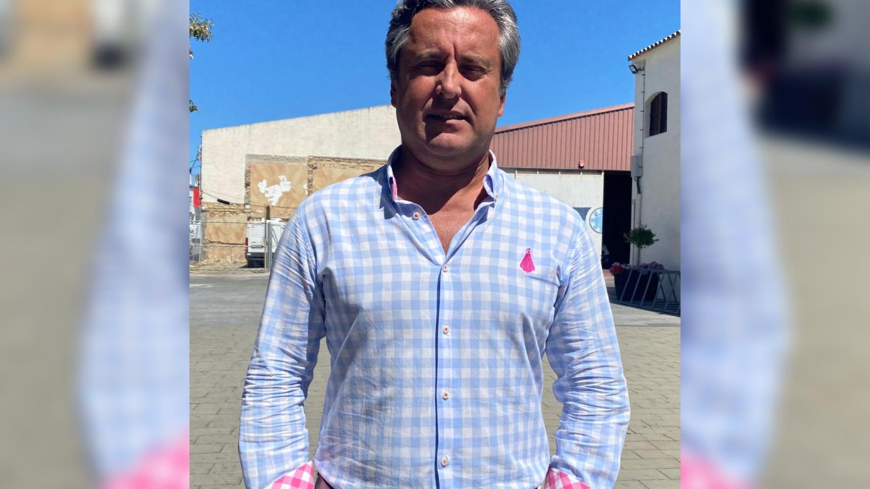 Manuel Torres, exmiembro de Vox pide para el voto para el PSOE de Chiclana.
