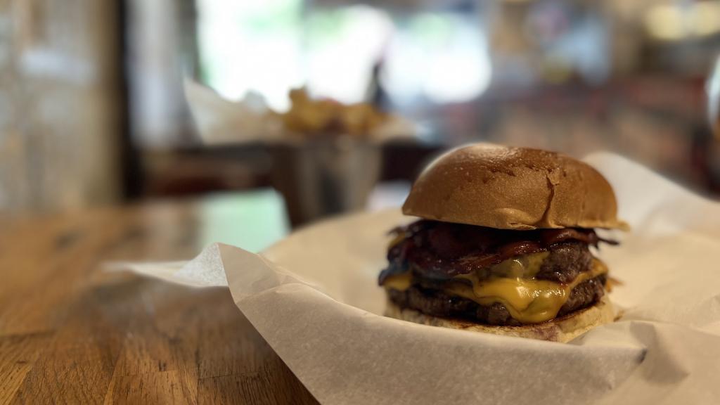 Ruder Burger