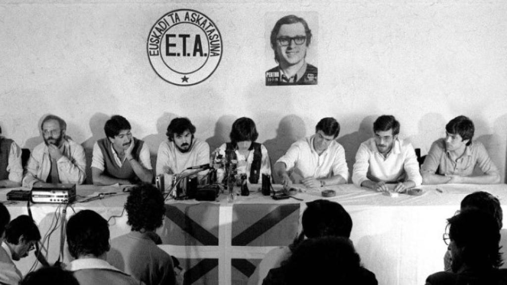 Líderes de ETA sin capucha.