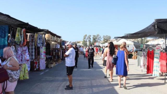 Mercadillo de segunda mano en Mijas.