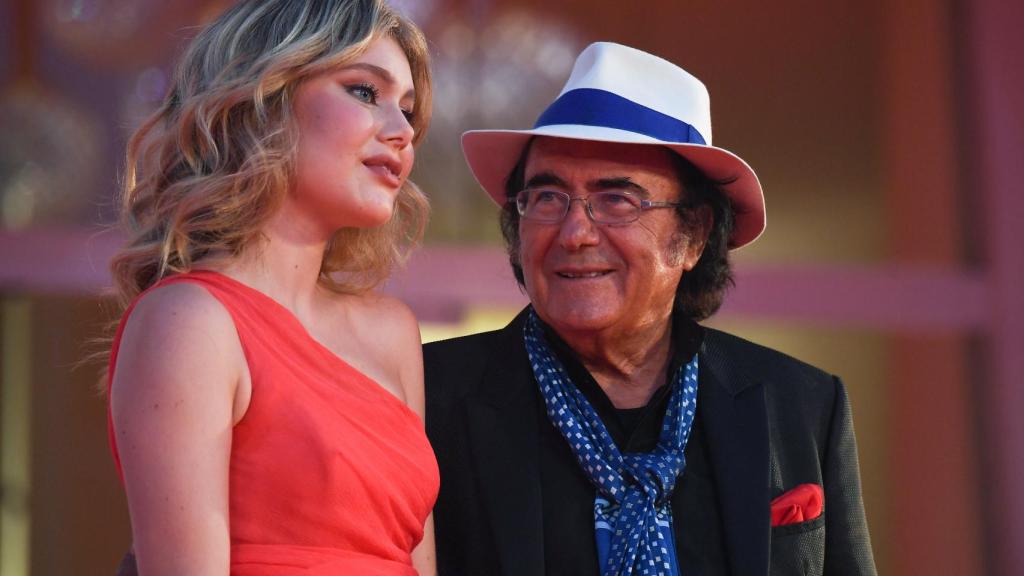 Junto a su hija Jasmine, fruto de su relación con Loredana Lecciso.