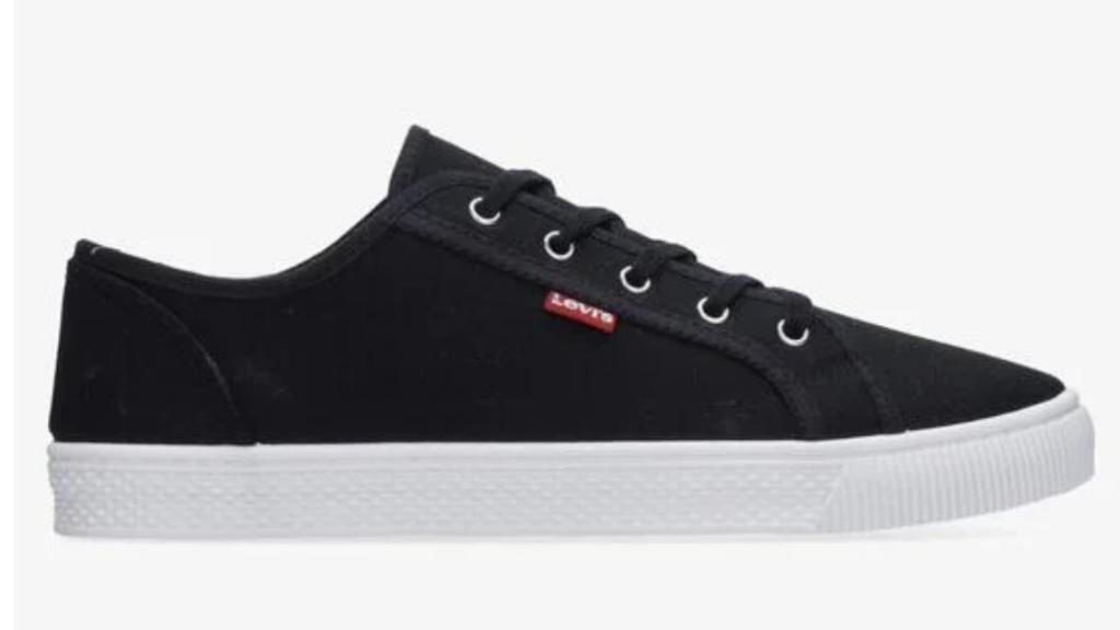 Calzado Levi's.