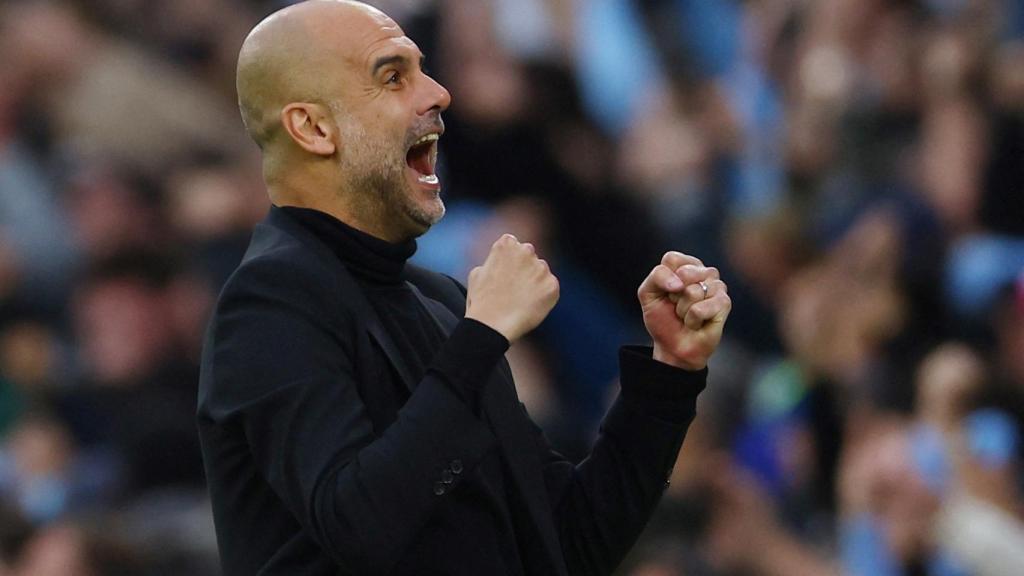 Guardiola celebra el primer gol de su equipo ante el Real Madrid