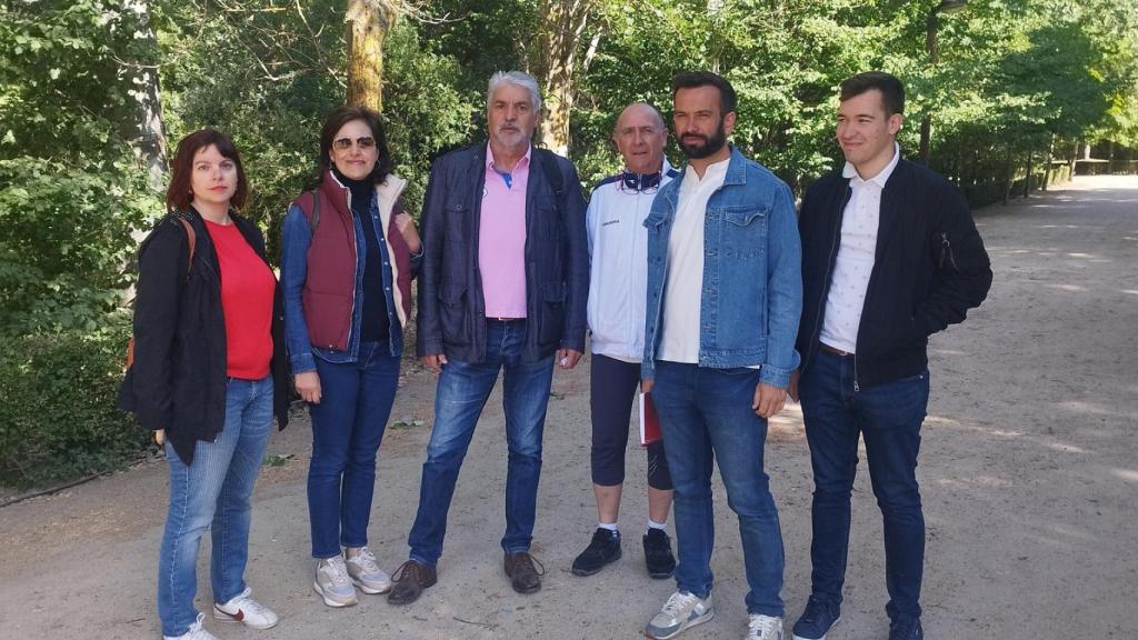 David Gago en Valorio con miembros de su candidatura